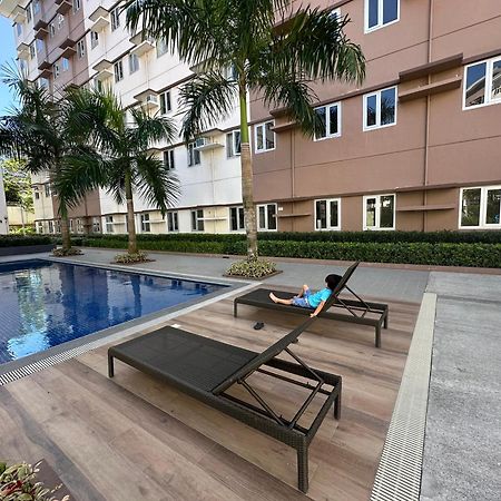 Starlight Suites Trece Martires Buitenkant foto
