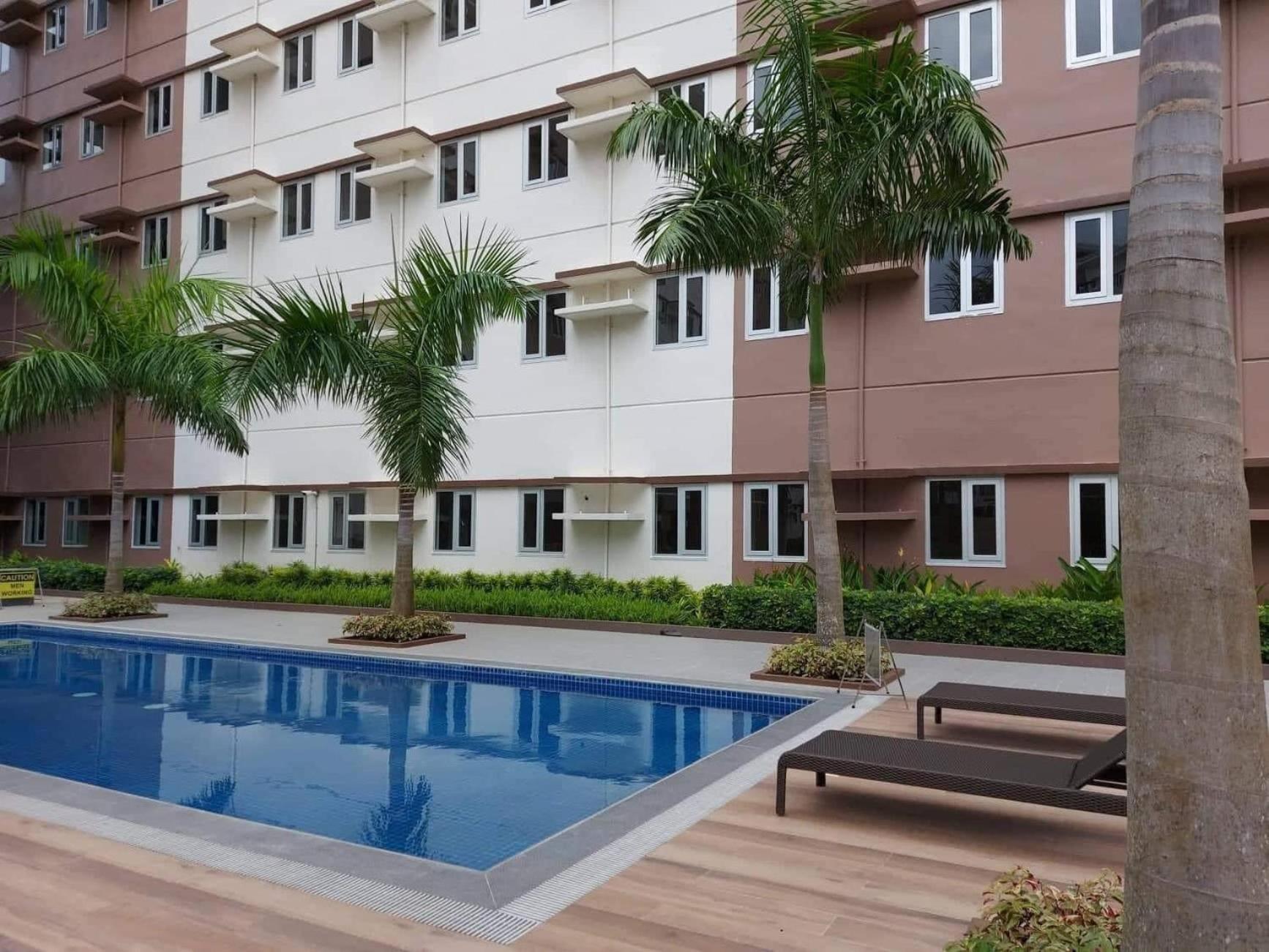 Starlight Suites Trece Martires Buitenkant foto