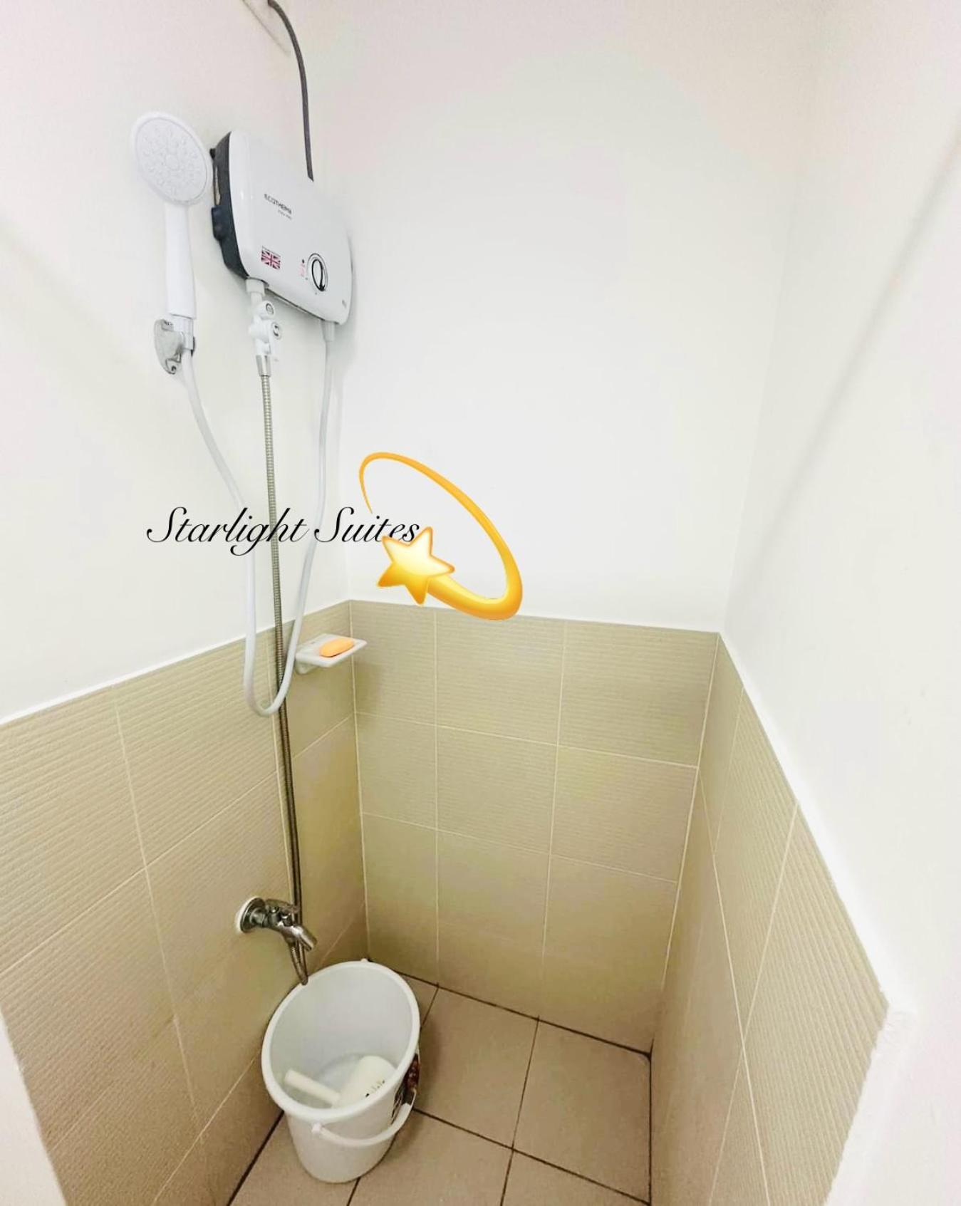 Starlight Suites Trece Martires Buitenkant foto