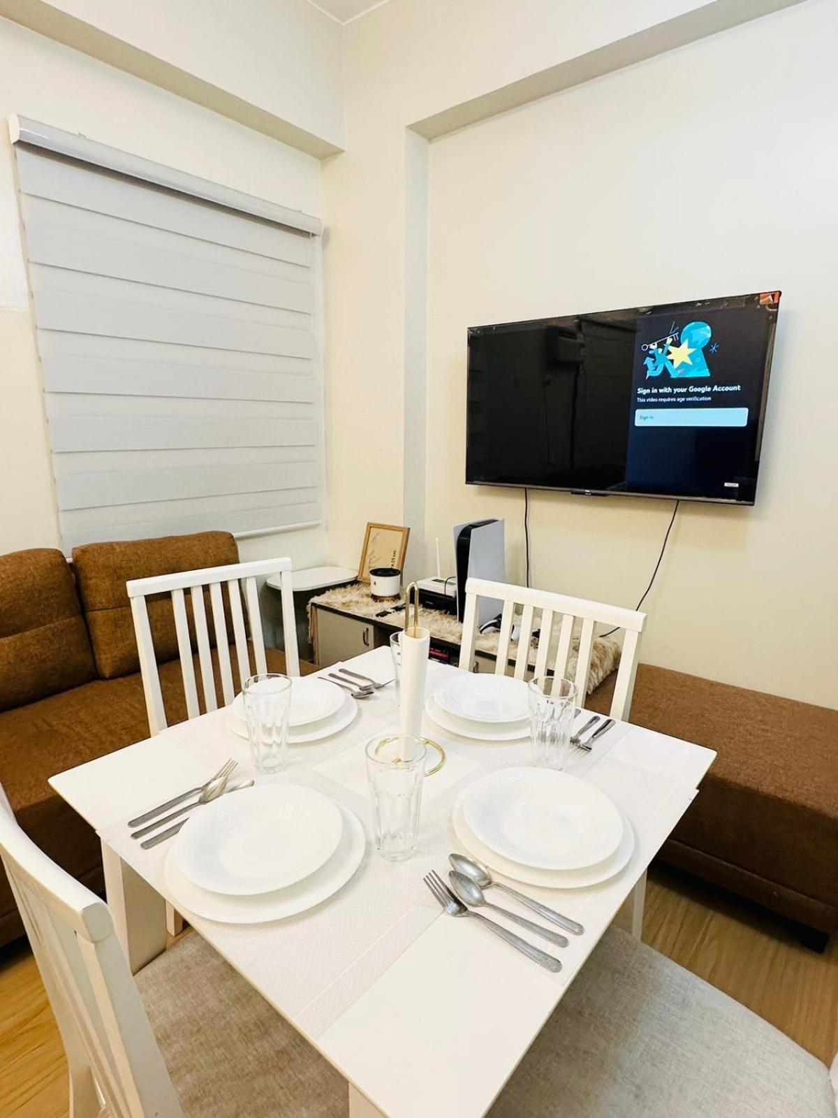 Starlight Suites Trece Martires Buitenkant foto