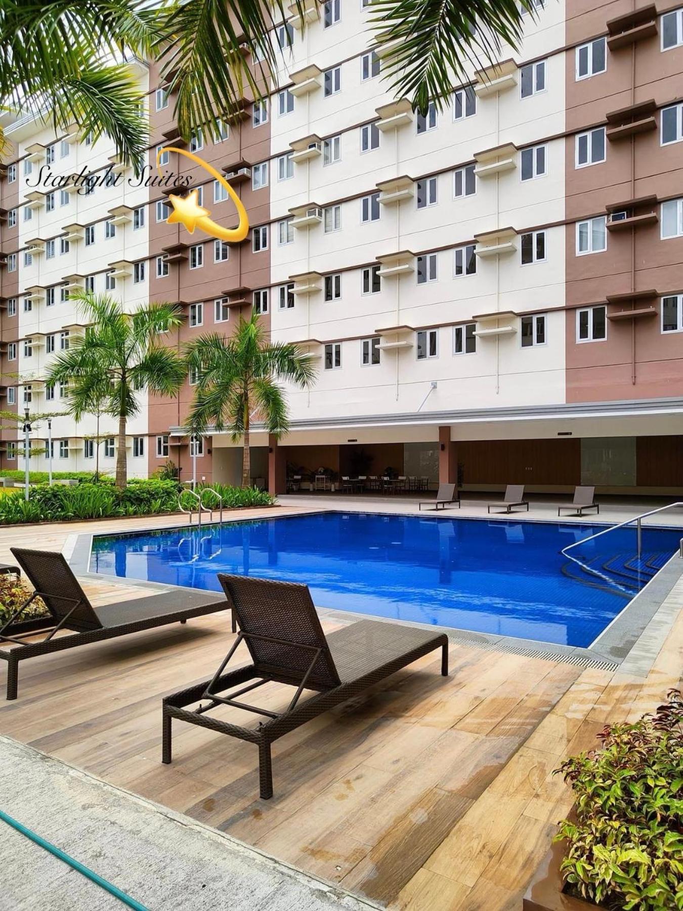 Starlight Suites Trece Martires Buitenkant foto