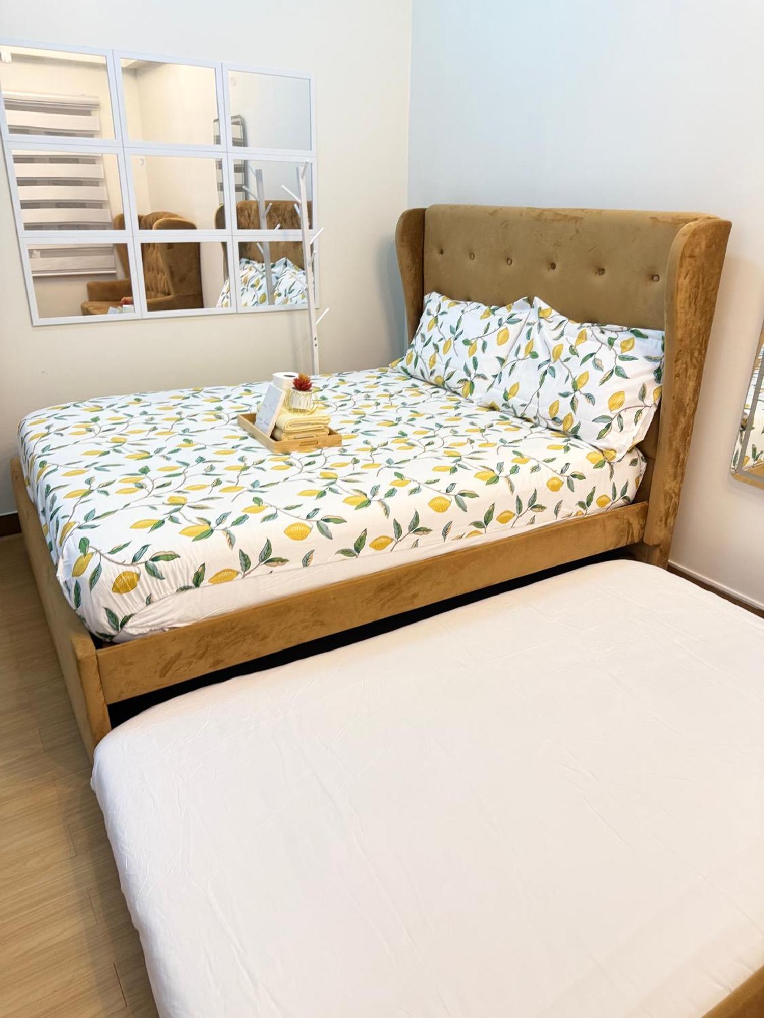 Starlight Suites Trece Martires Buitenkant foto